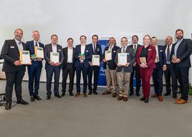 Gewinner und Initiator:innen des Innovationswettbewerbs ZeroEmission@Berth