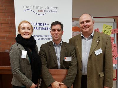 Dr. Susanne Neumann from MCN regional office Lower Saxony, the new specialist group leader Fritz Schröder from CTM GmbH and Heino Schadwald from MCN regional office Schleswig-Holstein. – © Photo: MCN e. V.