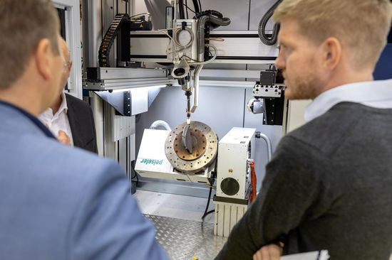 As additive manufacturing technology leaves laboratories and finds its way onto factory floors, the   Maritime Cluster Northern Germany branch office in Hamburg is promoting advancements for maritime research and applications.