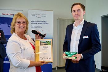 Hanne Hollander von NPorts und Fredrik Aarskog von TECO 2030 AS. – Foto: momentkonserve, Bernd Langer